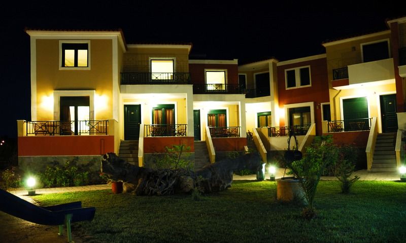 Ariadnes Holiday Accommodation Apidias Lakos Exterior photo